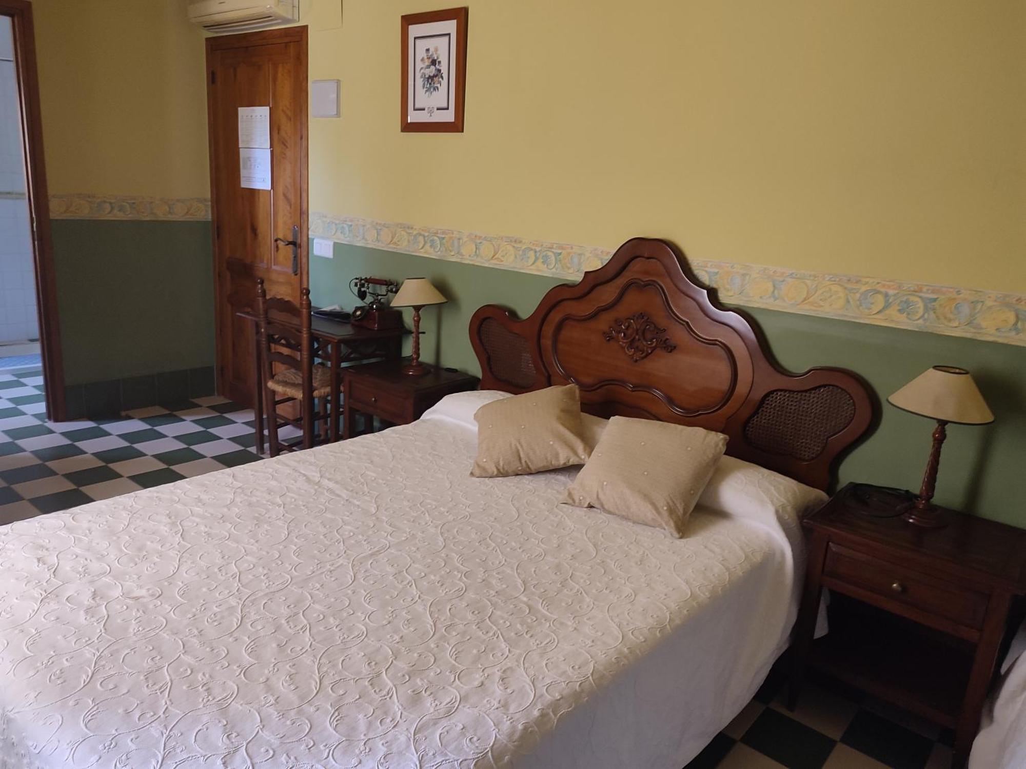 El Sester Bed and Breakfast La Torre de les Maçanes  Habitación foto